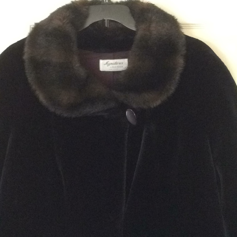 Jacket - Picture 2 of 3